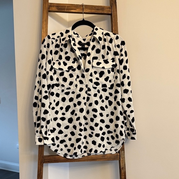 Ann Taylor Tops - Ann Taylor Black and White Spotted Button Down Shirt